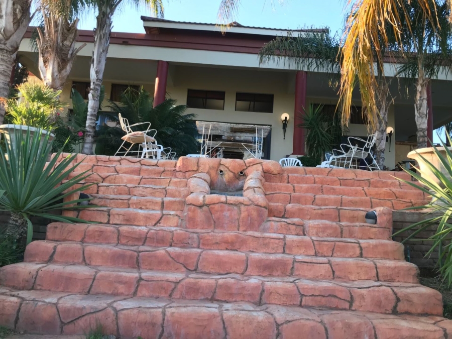 4 Bedroom Property for Sale in Keidebees Northern Cape